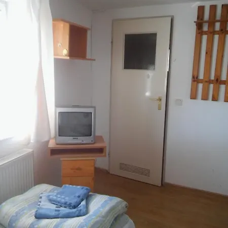 Ararat Motel *